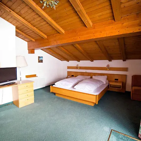 فندق Langley Rendlhof 3*